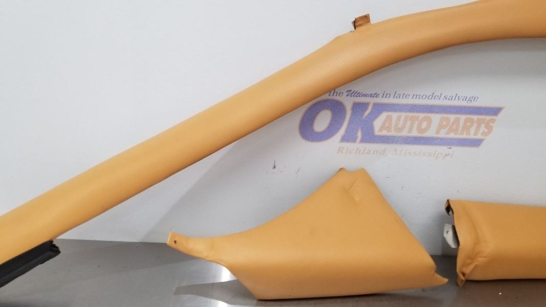 1990 FERRARI TESTAROSSA INTERIOR WINDSHIELD A PILLAR TRIM RIGHT PASSENGER TAN