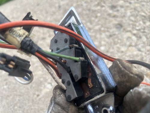 1978-1985 G-Body Power Seat Wiring Harness & Switch OEM GM Cutlass Monte Regal - Picture 3 of 12