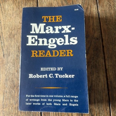 The Marx-Engels Reader Paperback Karl, Engels, Frederick Marx