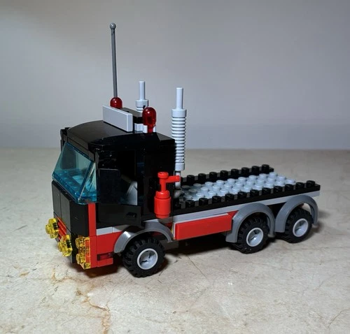 LEGO Custom Tri Axle Flatbed Lorry Truck Classic Black Red City Town Train