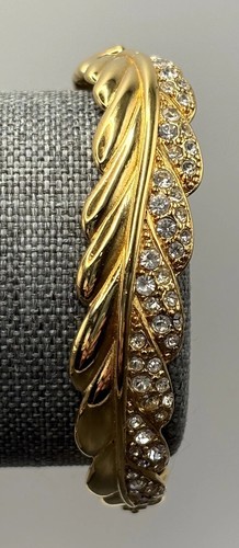 Vintage Monet Rhinestone Crystal Leaf Bangle Bracelet Rich 6.75" Gold Tone