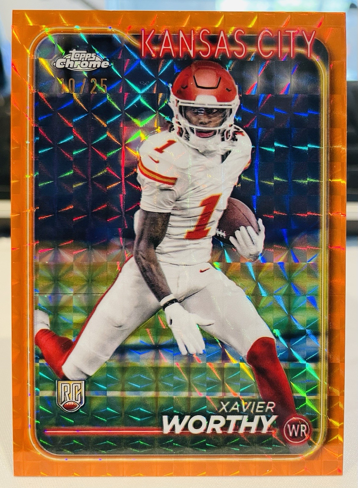 2024 Topps Chrome Xavier Worthy #208 Orange Geometric Refractor #10/25 🔥