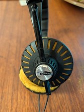 Sennheiser HD 424 Classic Open-Back Headphones