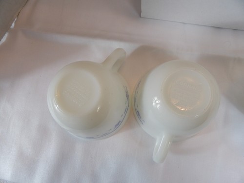CORNING CORELLE PYREX MORNING BLUE COFFEE TEA CUPS MUGS SET 4 VTG Milk Glass - Picture 20 of 22