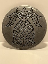 Unique Pewtarex Pineapple Tivet Made in USA pre-owned