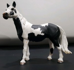 schleich pinto mare