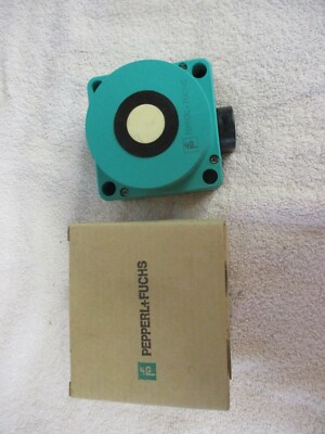 NEW PEPPERL FUCHS Ultrasonic Sensor     UB1000+FP+E6