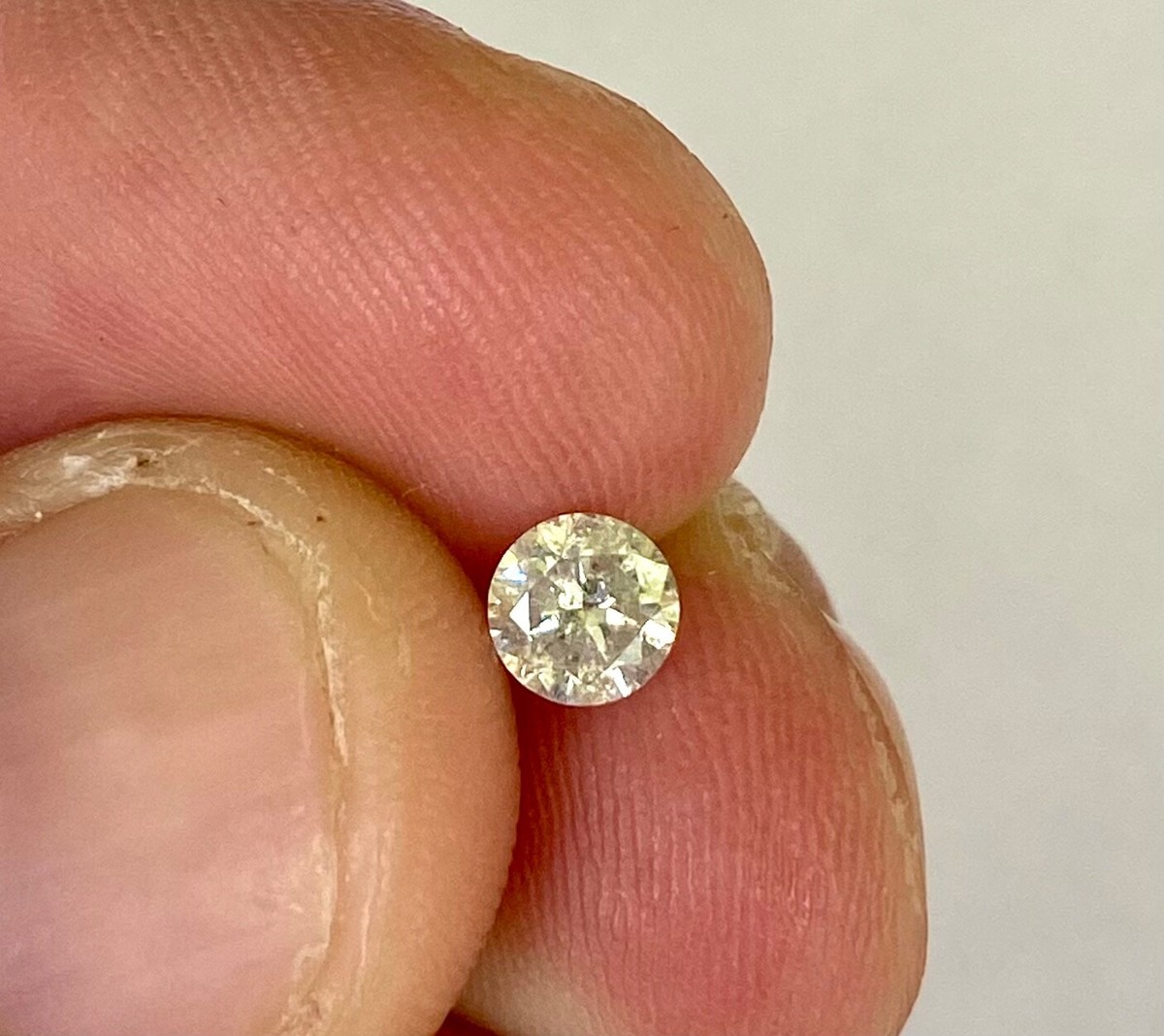 Carat H Color Round Brilliant Enhanced Natural Loose Diamond