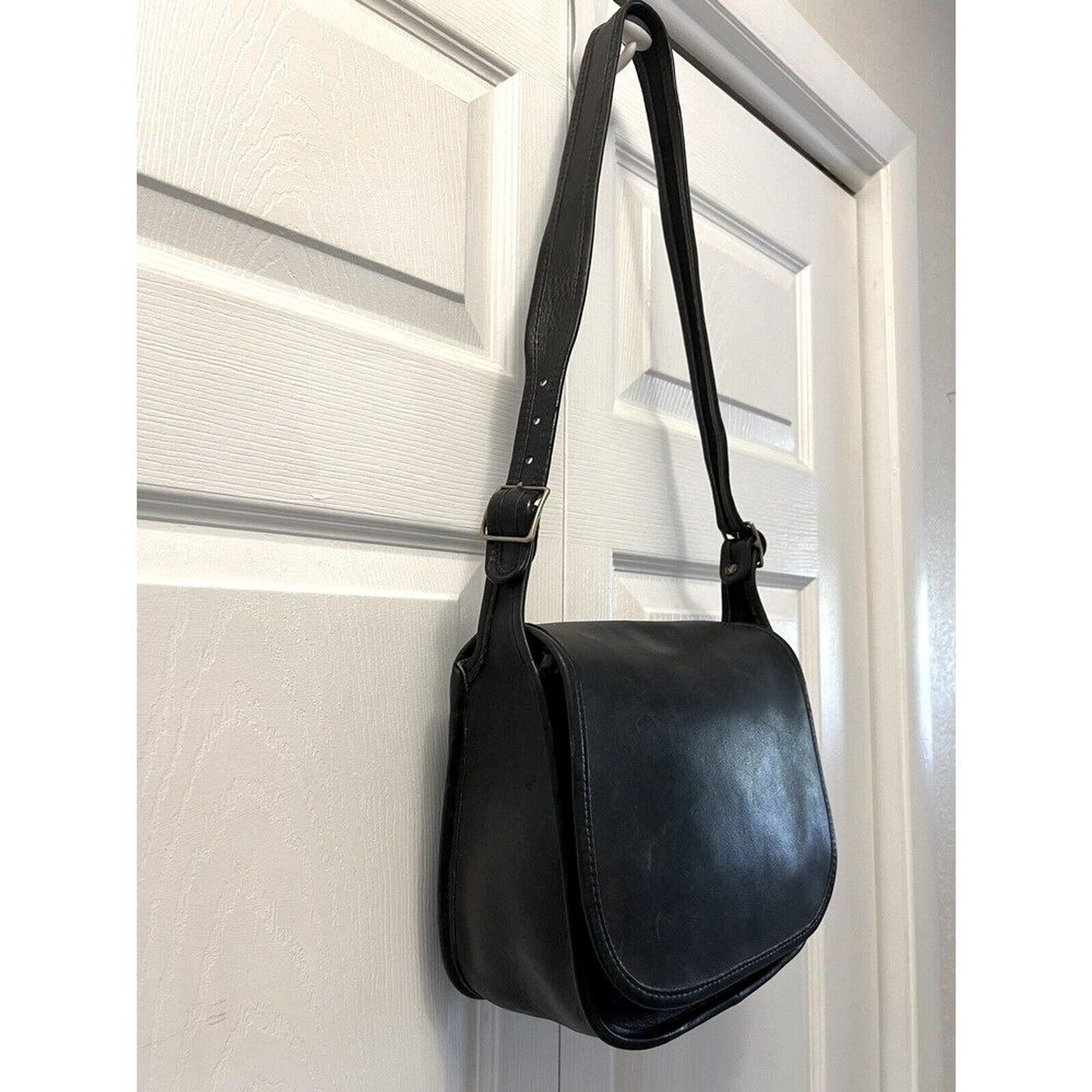 Coach Vintage Patricia Legacy Saddle Bag Black Nice Condition image 3