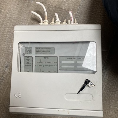 Control Equipment Ltd Precept Brandmeldezentrale 230 V konventionell UK
