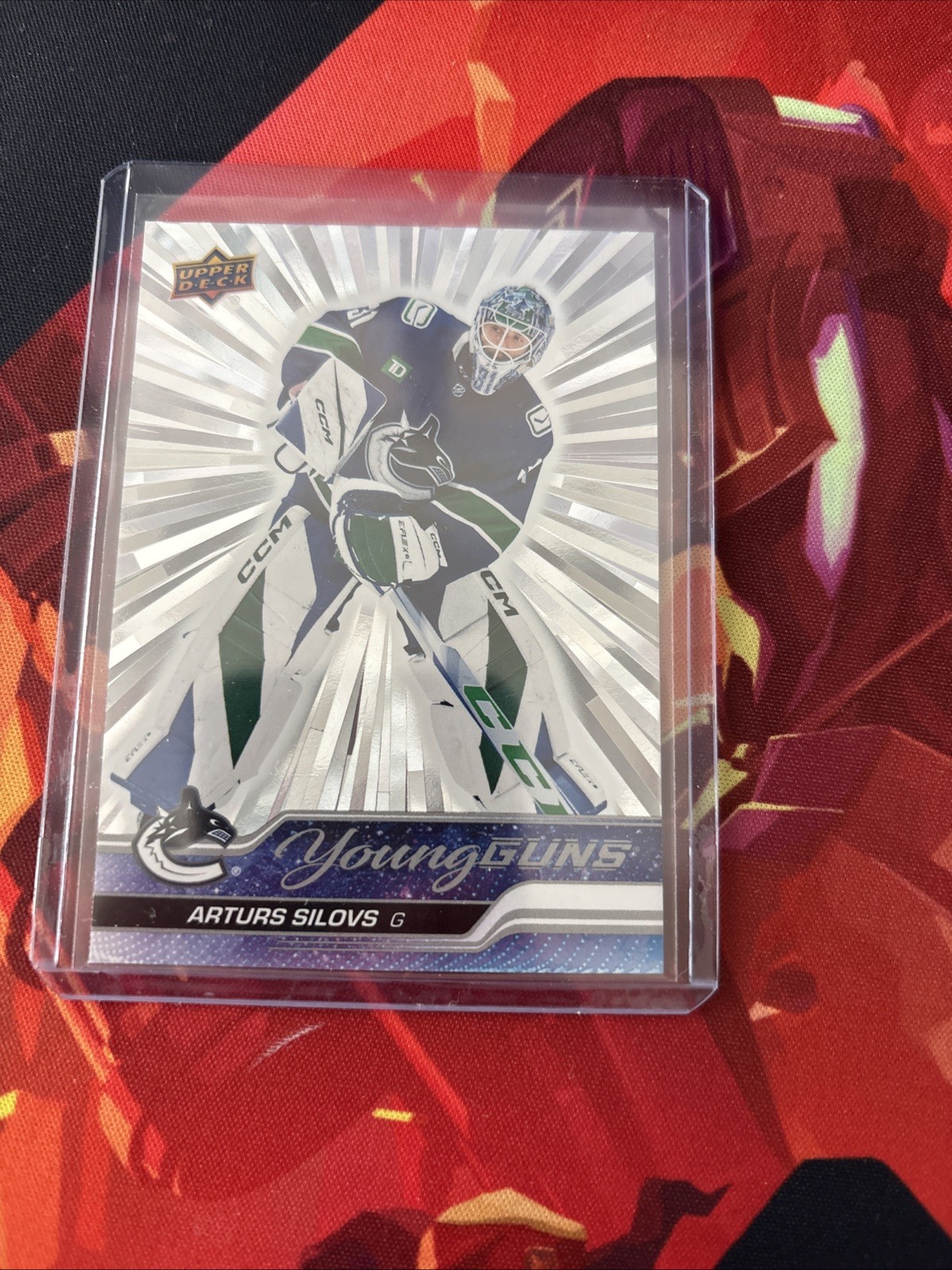 2023-24 Upper Deck Series 2 - Young Guns Arturs Silovs Silver Outburst #485 (RC)