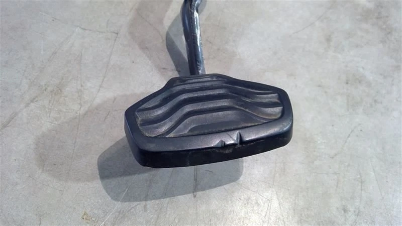 2020 FORD TRANSIT 250 SENSOR DE LÂMPADA DE PEDAL DE FREIO CK41-2450-AK - Imagem 3 de 4