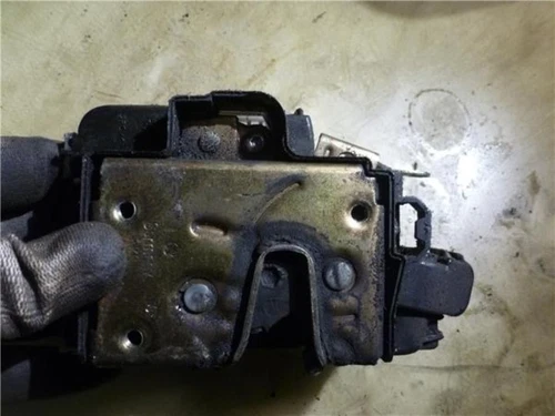 1H1837015M Cerradura Puerta Delantera Izquierda para VOLKSWAGEN GOLF III ( 96472 - Imagen 3 de 4