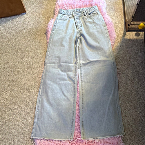 Fashion Nova Women's Wide-Leg Light Wash Denim Jeans 5-Pocket Pockets Size S
