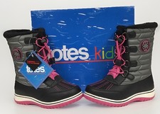 Totes Kids Girls Winter Boots Kylie Black  Pink Size 1M New Very Small Defects