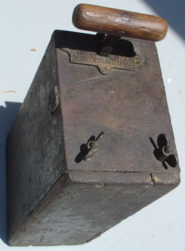 Vtg Antique Obsolete H Julius Smith Igniting Dynamo Detonator Blasting Box Read