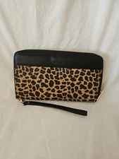 Cluci Wristlet Wallet Leather Leopard Print NWOT