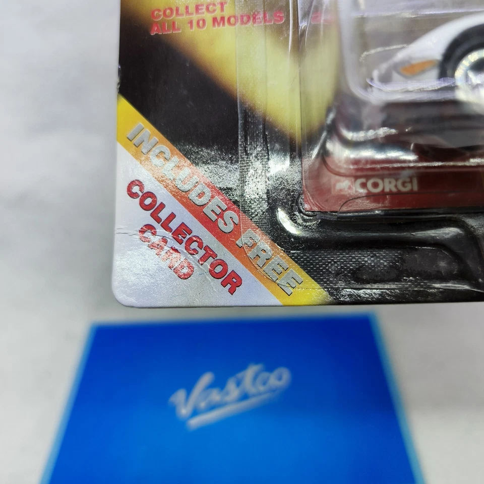 Corgi 1999 James Bond 007 Toyota 2000 GT You Only Live Twice w/ Collector Card - Image 4 of 4