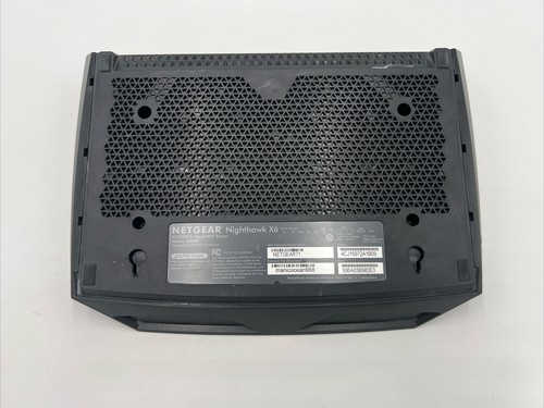 NETGEAR R8000 Nighthawk 1000 X6 Mbps 4 Port Tri-Band WiFi Router (R8000) - Picture 3 of 5