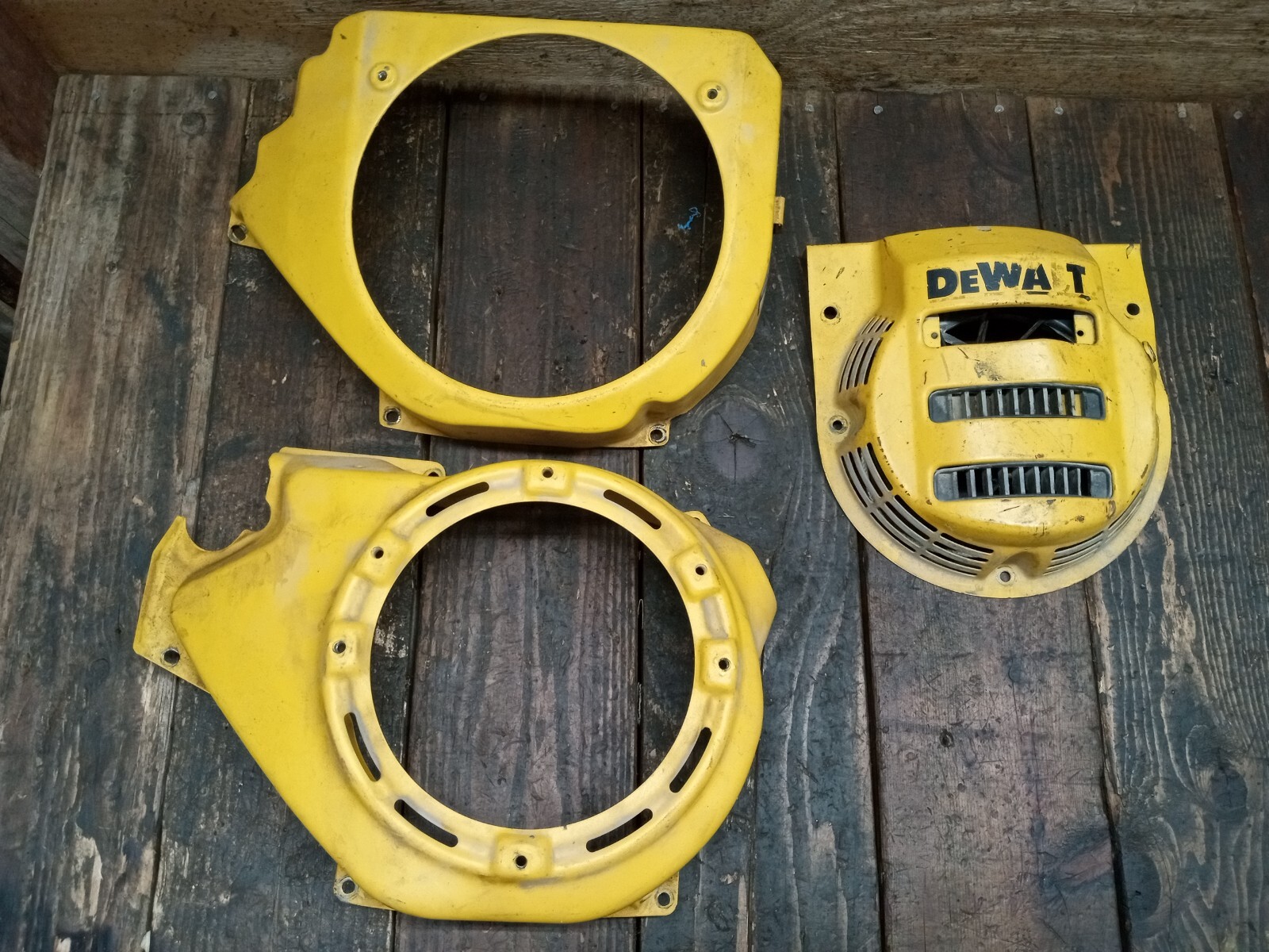 Recoil Pull Starter Cover Covers Assembly For DeWalt DXGNR7000