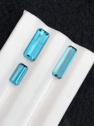 4.65 CTs neon blue tourmalines origin Afghanistan - Picture 6 of 8