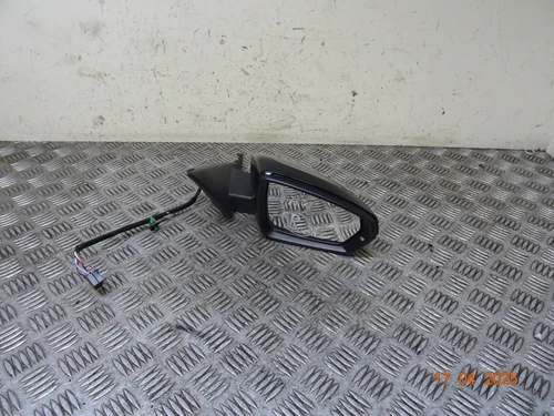 2024 AUDI A1 SPORTBACK S-LINE 30 GB 1.0TFSI MK2 FRONT RIGHT WING MIRROR REF18800