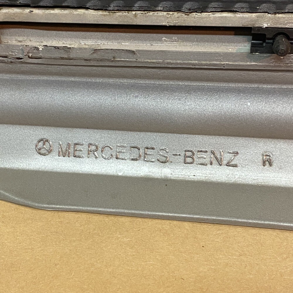 Original Mercedes-Benz W126 380SEC 500SEC Front RH Planking Strip 