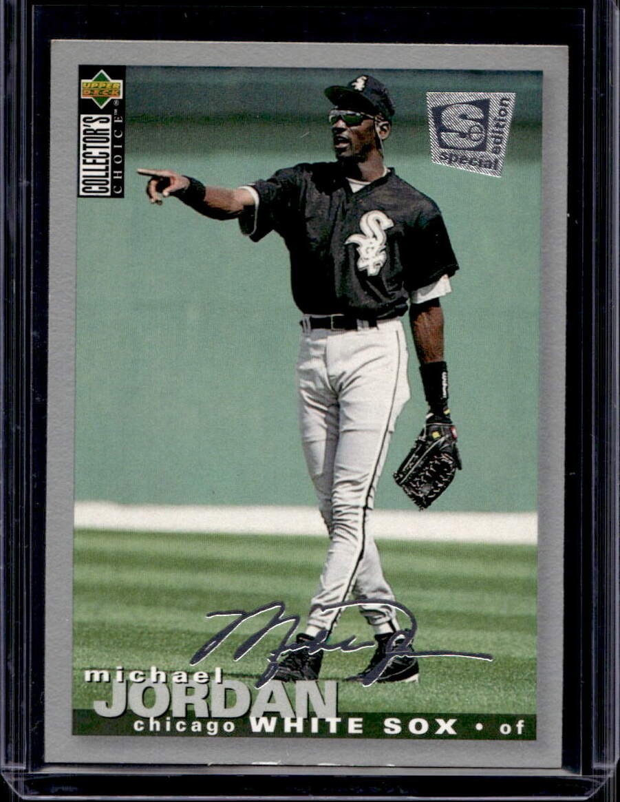 Michael Jordan 1995 Collector's Choice SE #238 Silver Signature