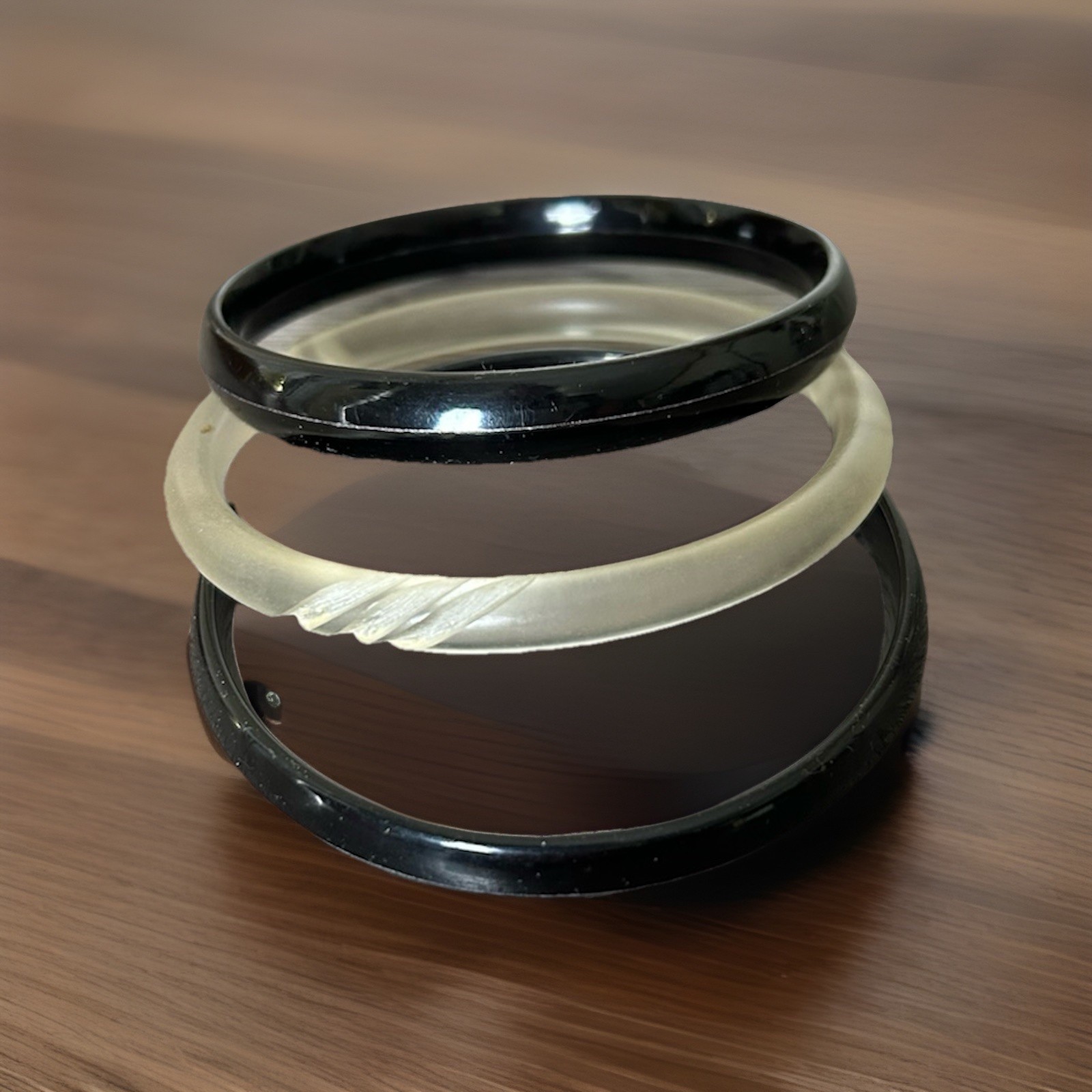 3 Vintage Stackable Plastic Bangle Bracelets. Mea… - image 1