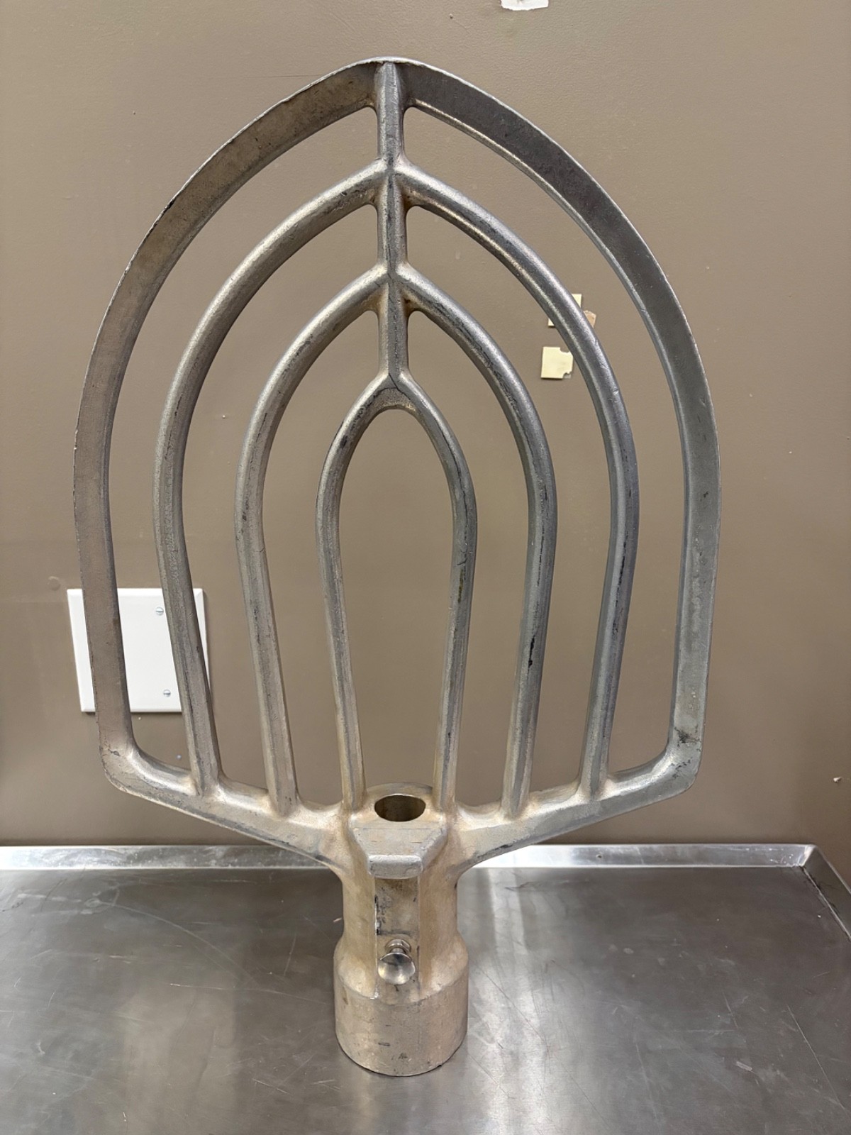 Hobart BBEATER-HL140 - Legacy Mixer 140 quart B flat beater Aluminum