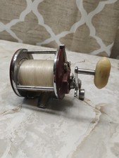 Vintage Penn Peer #209 Fishing Reel Made in the USA