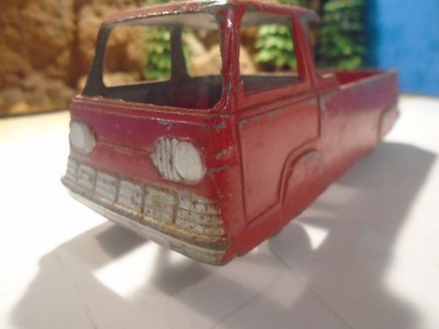 TOOTSIETOY VINTAGE  DIECAST FORD   ECOLINE PICKUP TRUCK    5-230-5