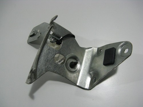 ABS-Pumpen-Halter Pumpe Druckmodulator Ducati Monster 696 ABS, M5, 10-14