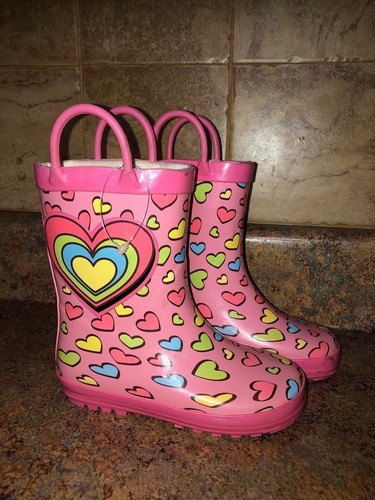 GIRL’S HEART SHAPED RUBBER RAIN BOOTS-SIZE: 10 - Picture 2 of 4