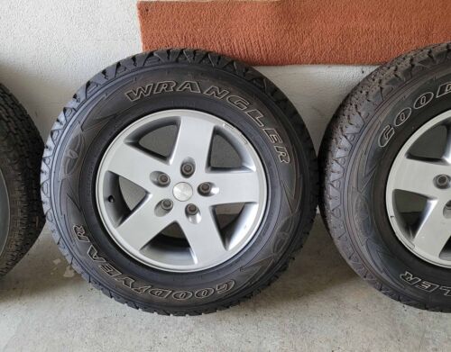 ✅5x Original Jeep Wrangler Sahara JK Kompletträder Ganzjahresreifen 245/75R17 - Bild 5 von 22
