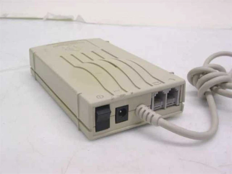 Global Village A824 Tele Port 56 Fax/Modem 9294 - No Power Cable - Image 2 of 4