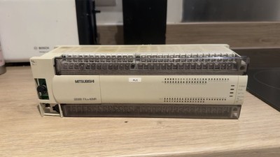 Mitsubishi FX2N-80MR SPS Programmierbare Steuerung getestet funktioniert 80 I/O