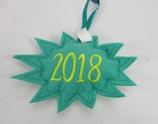 2018 Best Year Ever Holiday Ornament Xmas Wondershop Sequin Green Anniversary