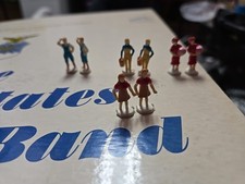 LOT DE 8 FIGURINES ÉCHELLE HO MARQUE INCONNUE SLP d'occasion