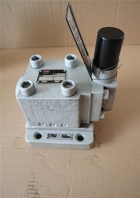 HERION Überdruckventil/ Druckbegrenzungsventil   DBS 25 HGK70 0012 OV - 100 bar