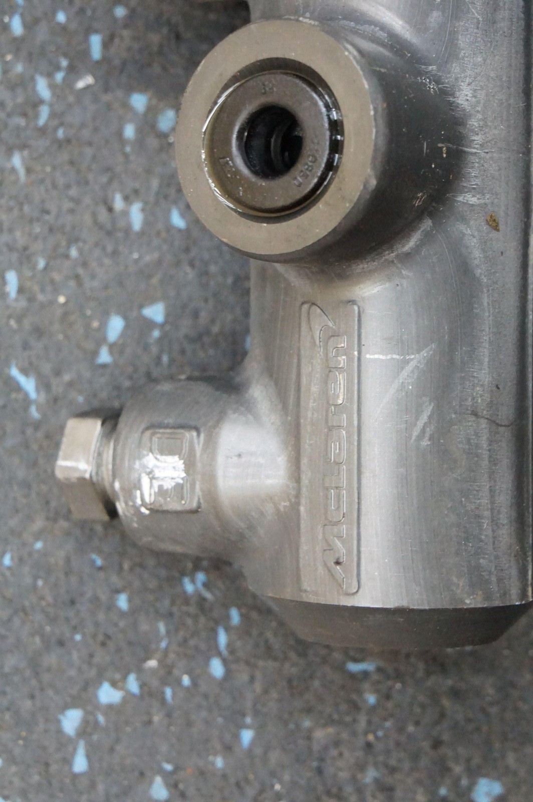 Brake Master Cylinder & Reservoir Tank Bottle OEM MCLaren 650S 2015