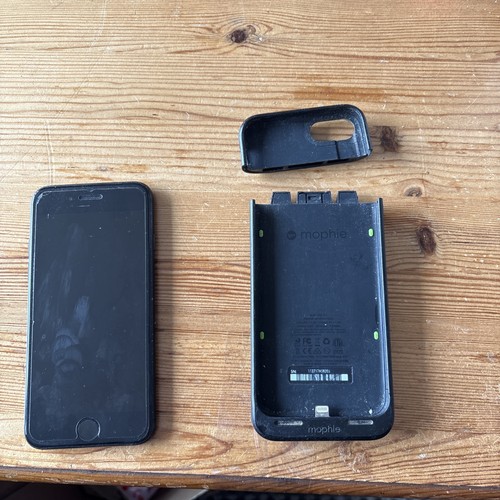 Apple iPhone 7 Smartphone 128GB Jet Black entsperrt