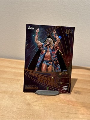 Ultimate Warrior 2025 Topps Universe WWE Remarkable Returns Galaxy Parallel RRE5