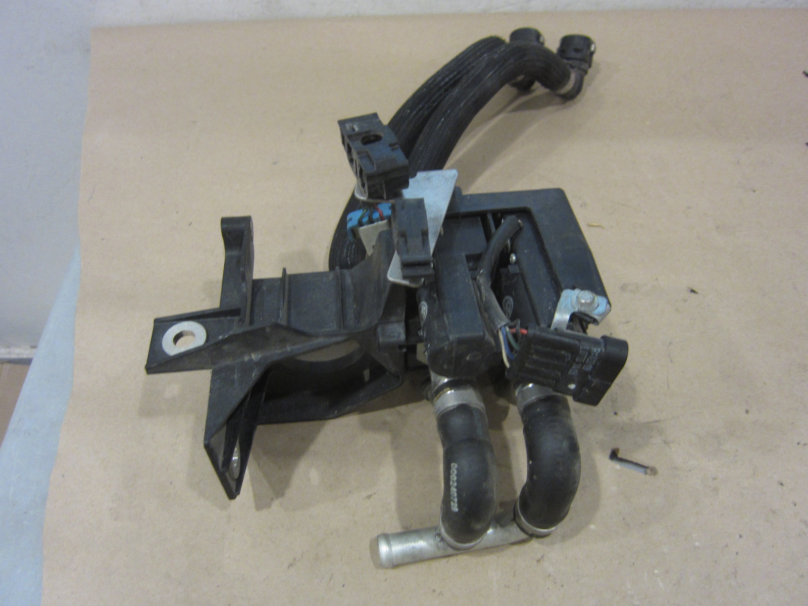 Ferrari 458,599,California - LH-RH TGK Valves w/ Pipes - P/N 67635900 - 67444900
