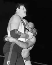 Pro Wrestler SGT SLAUGHTER vs IRON SHEIK Glossy 8x10 Photo WWF Print Poster