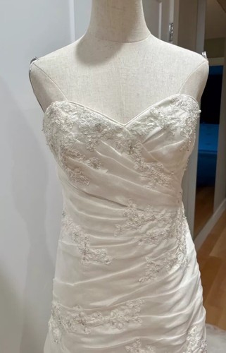 Maggie Sottero Couture Strapless Wedding Dress Bridal Gown Size 12 with Beading - Picture 8 of 17