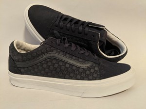 vans novo