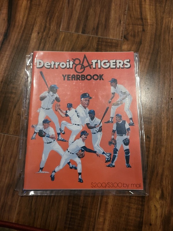 1984 Detroit Tigers Baseball Yearbook