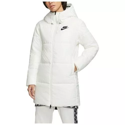 Nuove nike sportswear sale