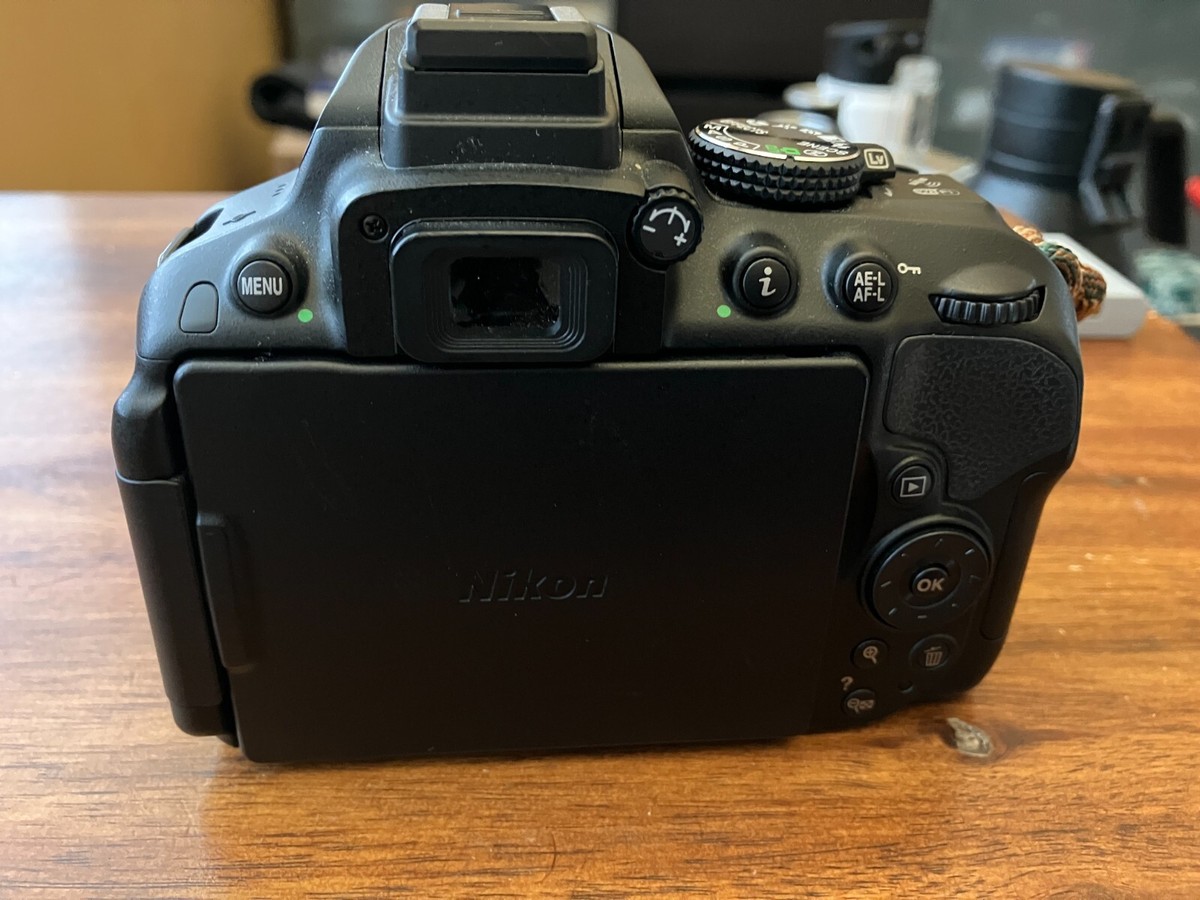Nikon D5300 DSLR Camera with 3 Lenses and accessories (Shutter